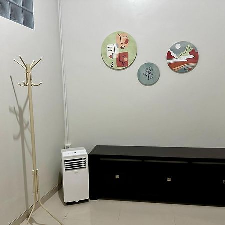 Cendhani Raras Gallery Kejayan Buitenkant foto